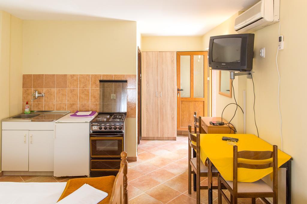 Guesthouse Blue Coast Budva Exterior foto