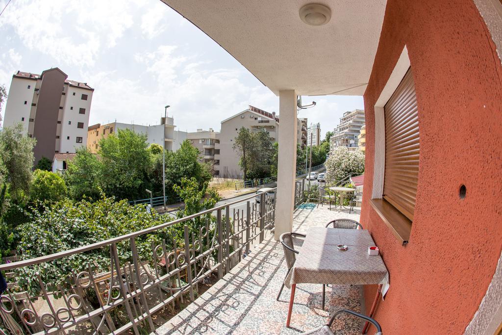 Guesthouse Blue Coast Budva Exterior foto